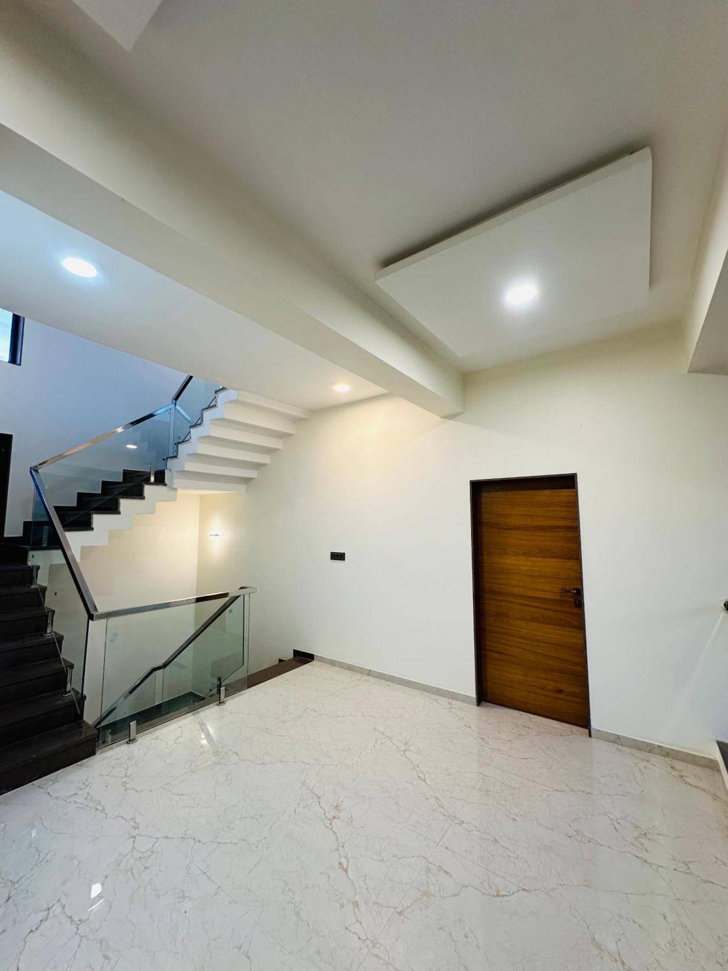 Villa Karmabhumi 1 à Sātej Extérieur photo